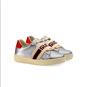 Gucci Metallic sneakers